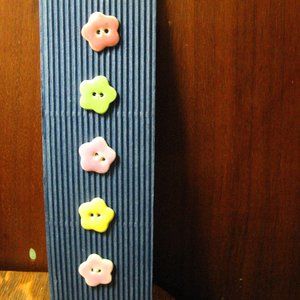 🌸 Incomparable Buttons Pastel Floral Flowers